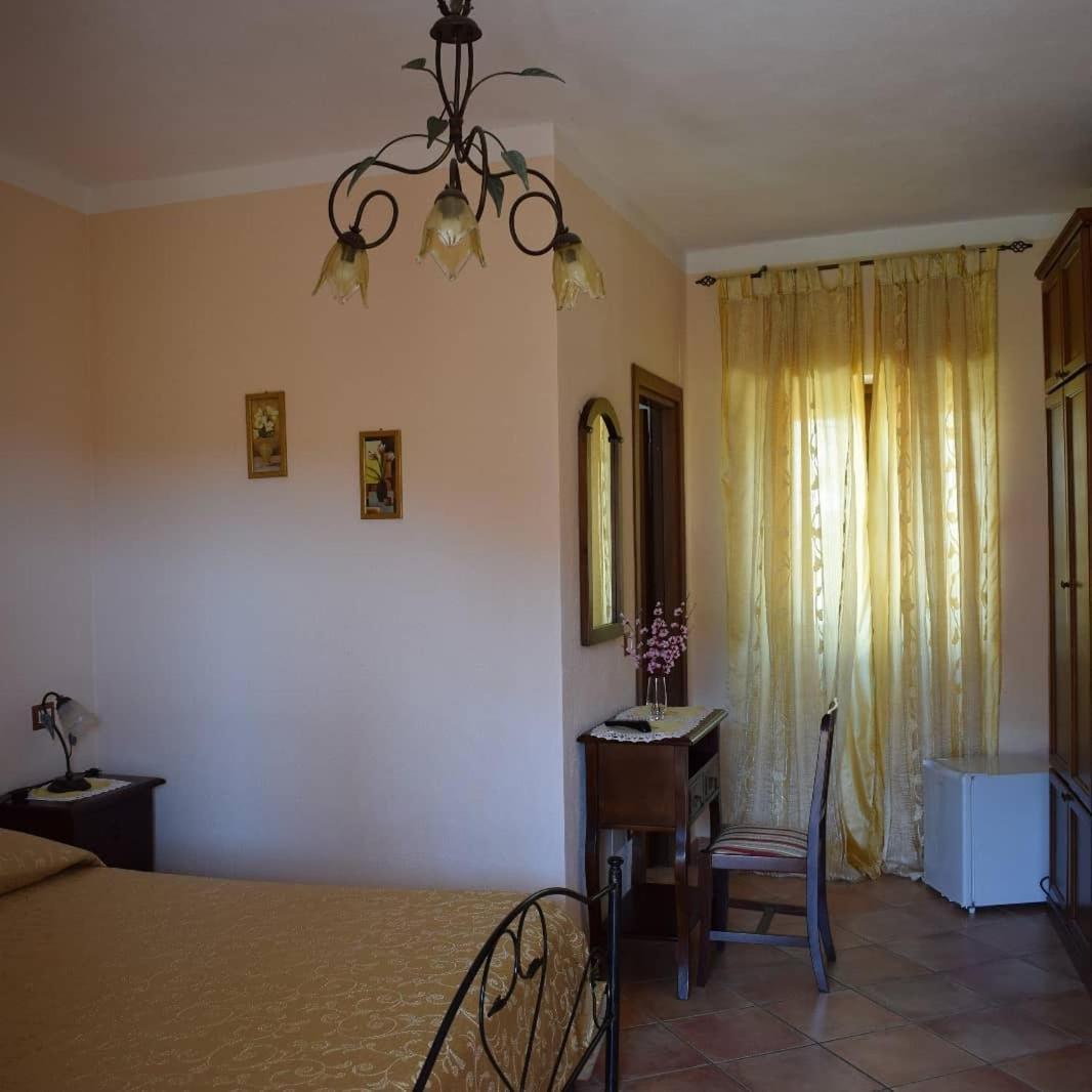 Country House B&B Antica Dimora Del Sole Camerota Eksteriør billede