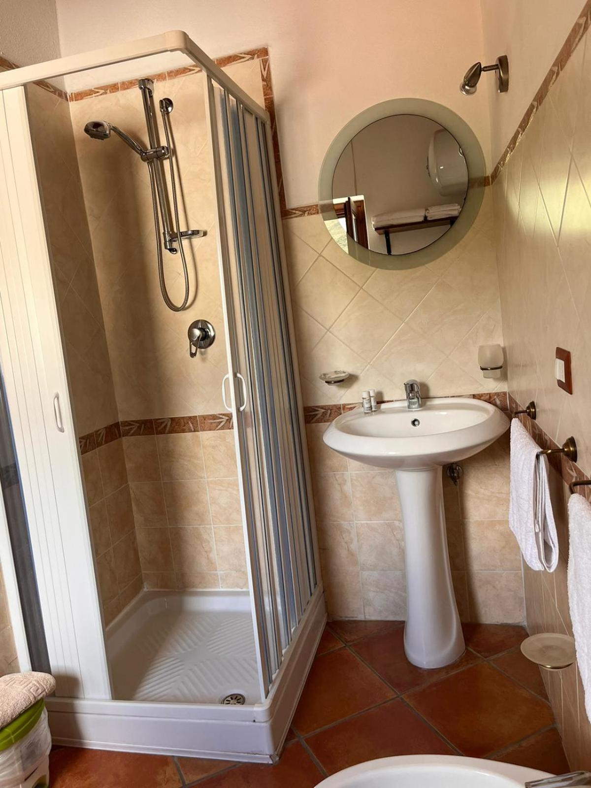 Country House B&B Antica Dimora Del Sole Camerota Eksteriør billede