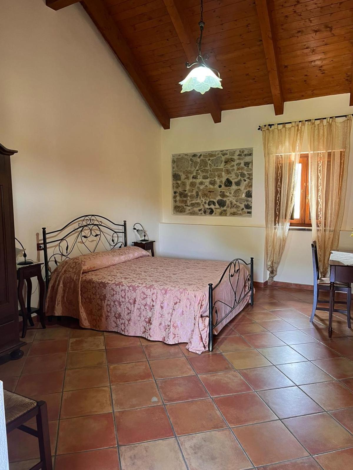 Country House B&B Antica Dimora Del Sole Camerota Eksteriør billede