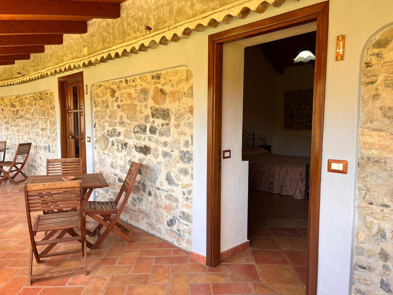 Country House B&B Antica Dimora Del Sole Camerota Eksteriør billede