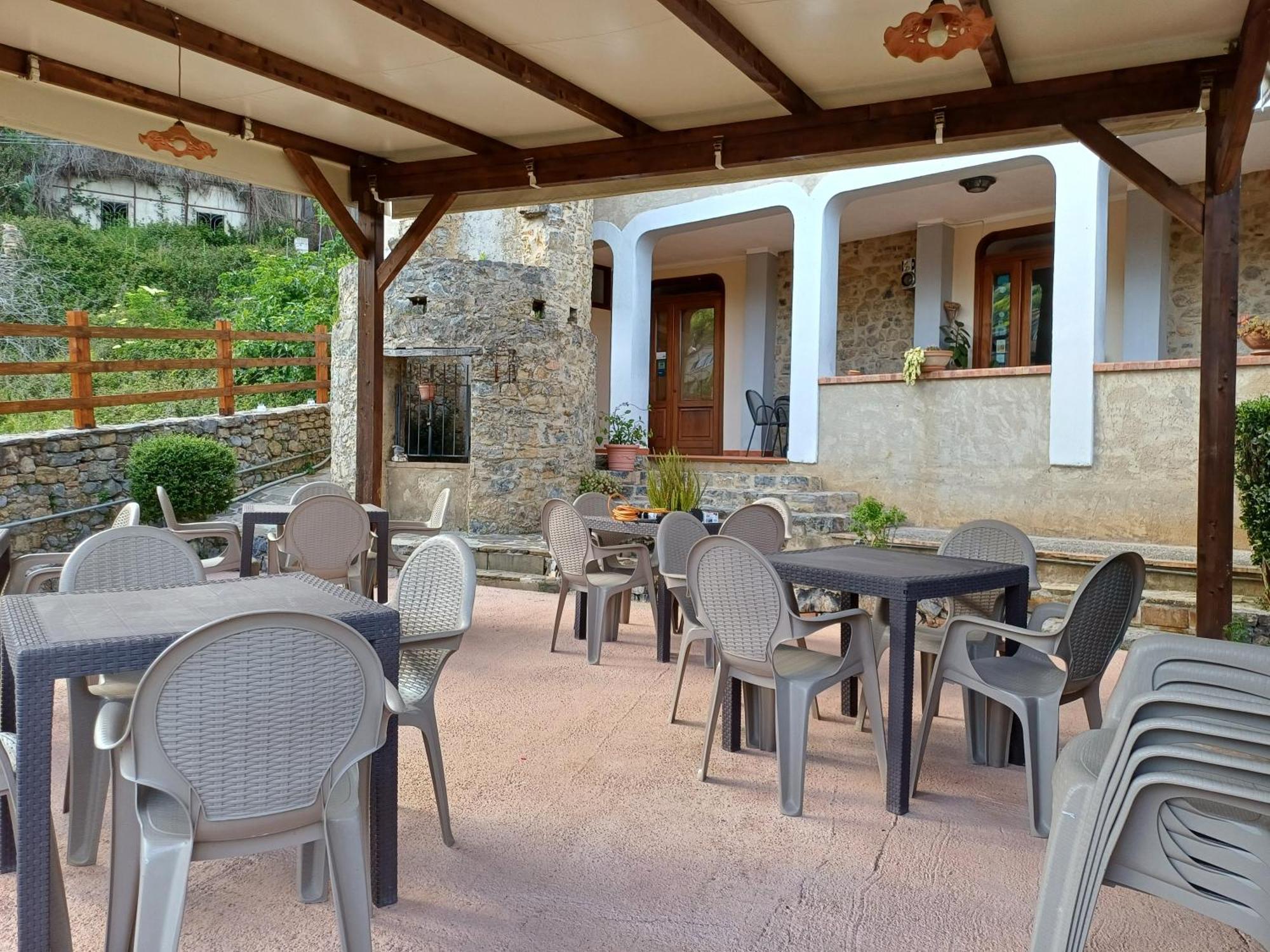 Country House B&B Antica Dimora Del Sole Camerota Eksteriør billede