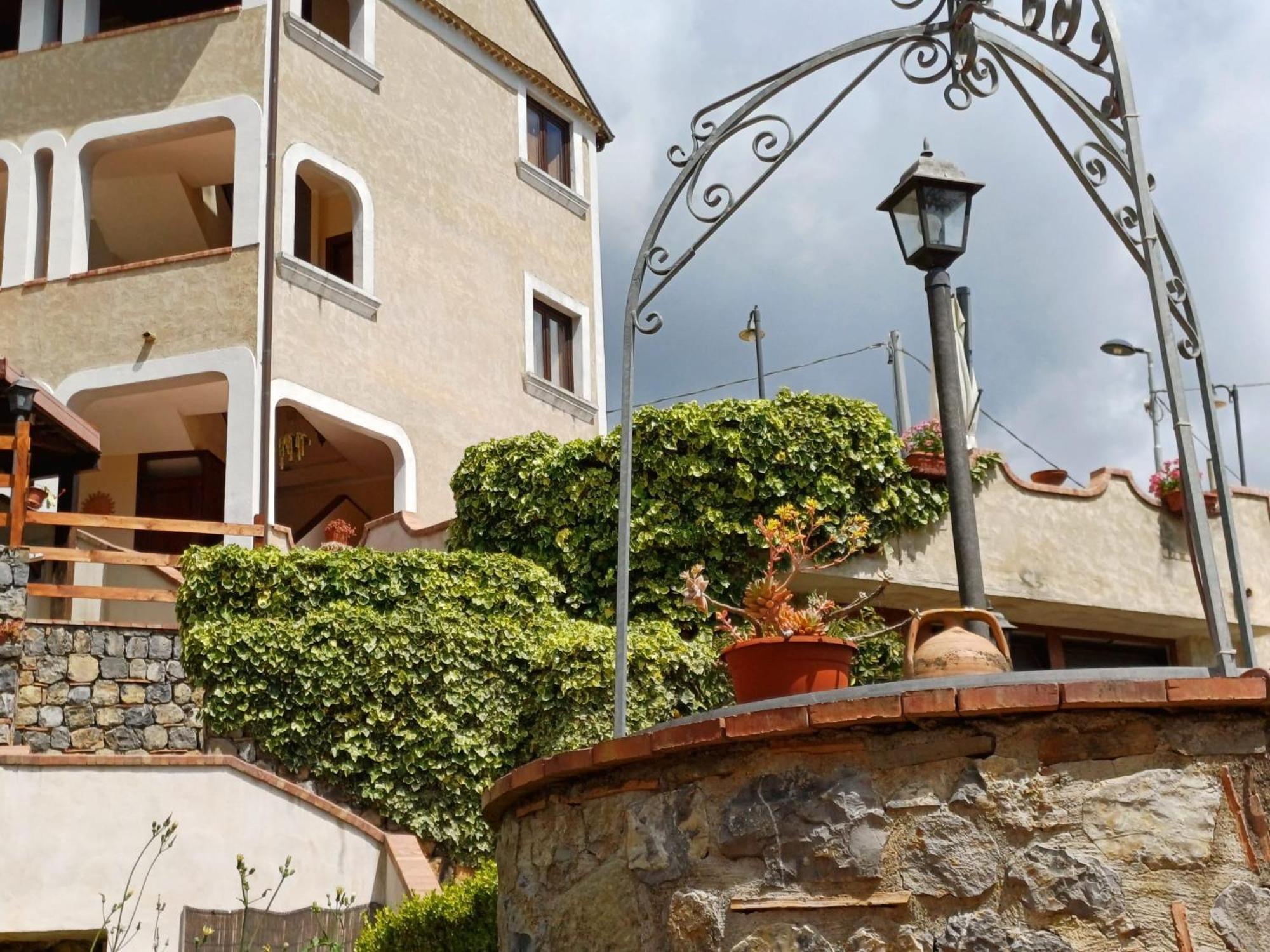 Country House B&B Antica Dimora Del Sole Camerota Eksteriør billede