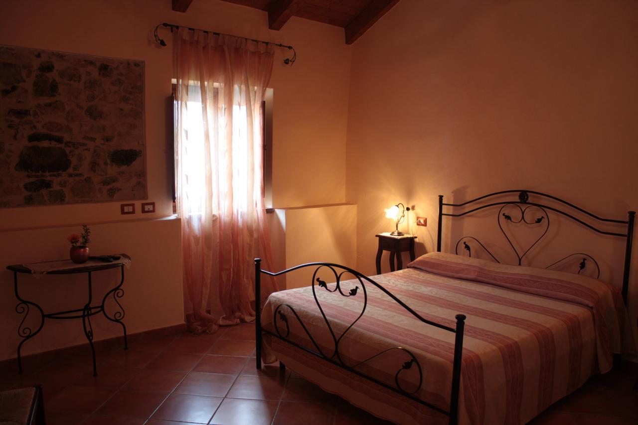 Country House B&B Antica Dimora Del Sole Camerota Eksteriør billede