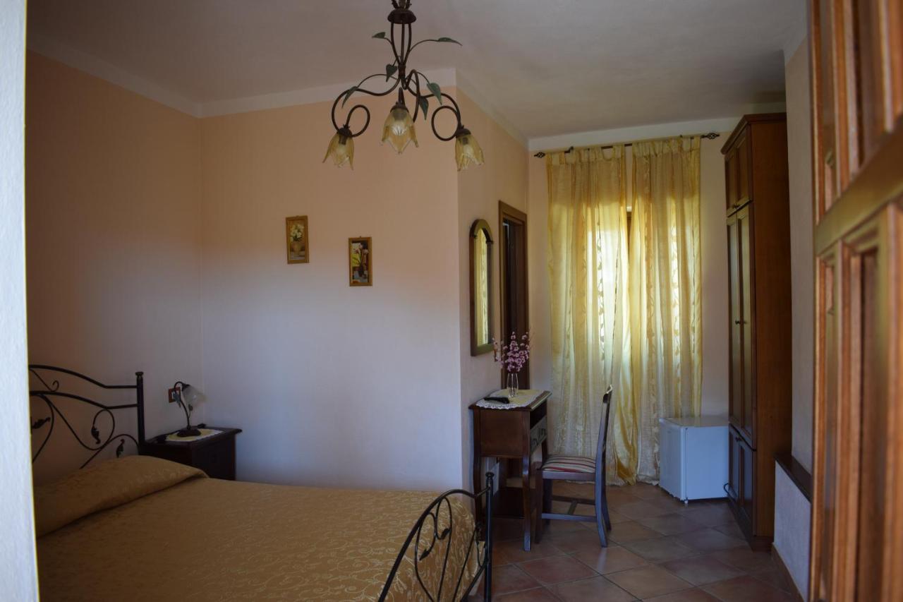 Country House B&B Antica Dimora Del Sole Camerota Eksteriør billede